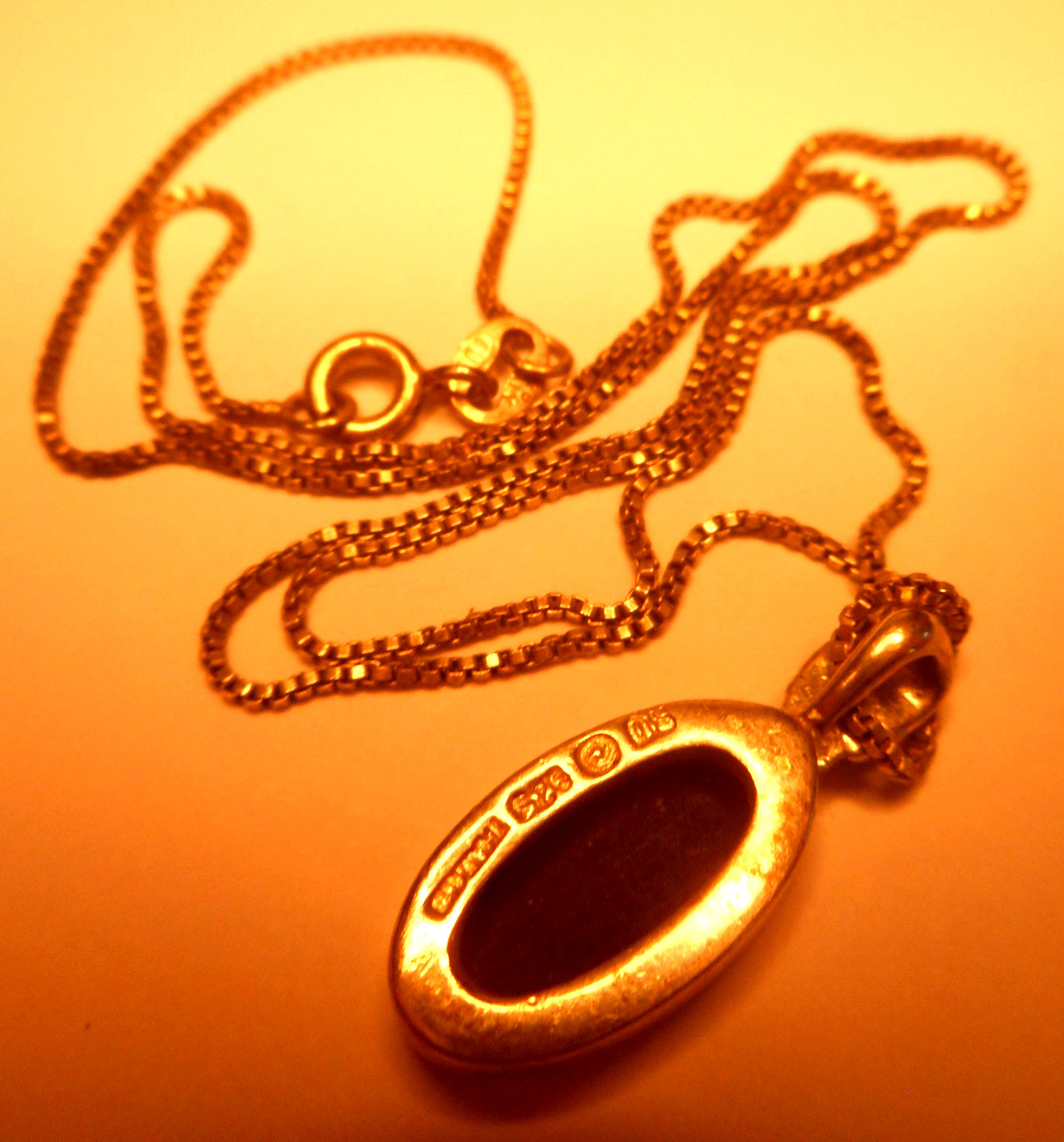 Vtg Sterling Silver Black Onyx Inlay Oval Pendant Chain Necklace 15/17″