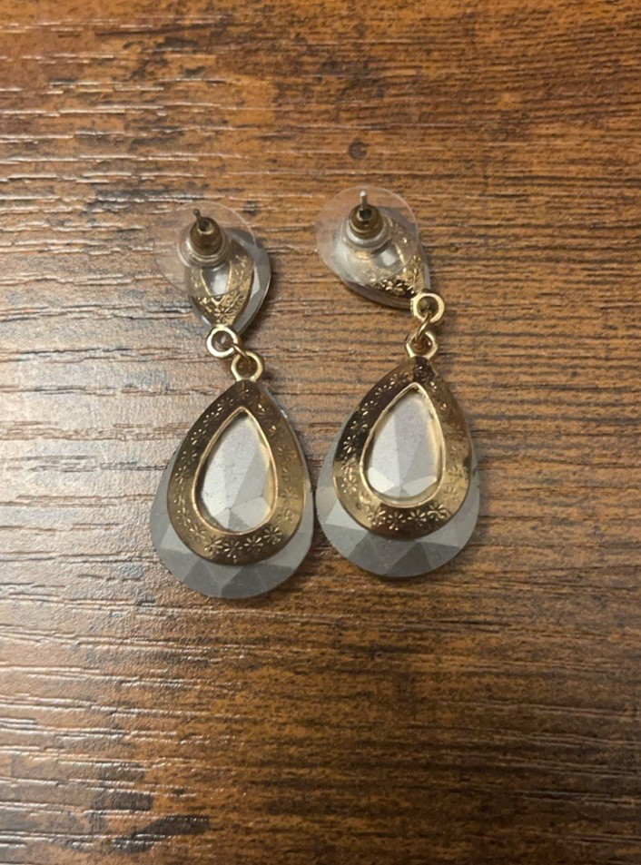 Vintage Aurora Borealis Crystal Drop Earrings Faceted AB Rhinestone Glam
