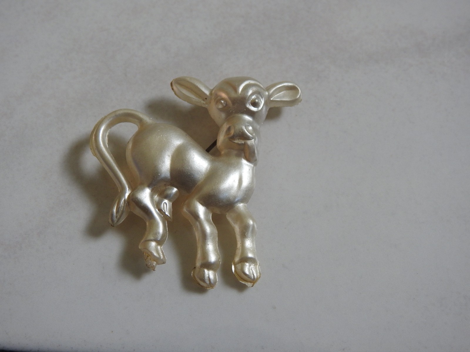 estate silly CALF pin brooch cow tongue out vintage molded plastic