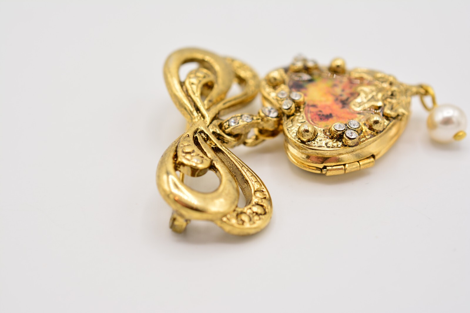 Vintage Heart Locket Pin Brooch Dangle Bow Enamel Cherub Angel Gold 1980s BinA12