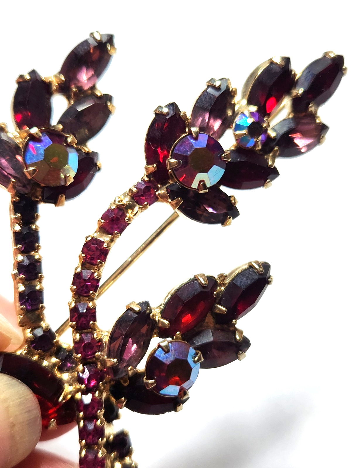 VINTAGE RED, FUCHSIA PINK & AB STONES FLORAL SPRAY BROOCH 3 1/2″L