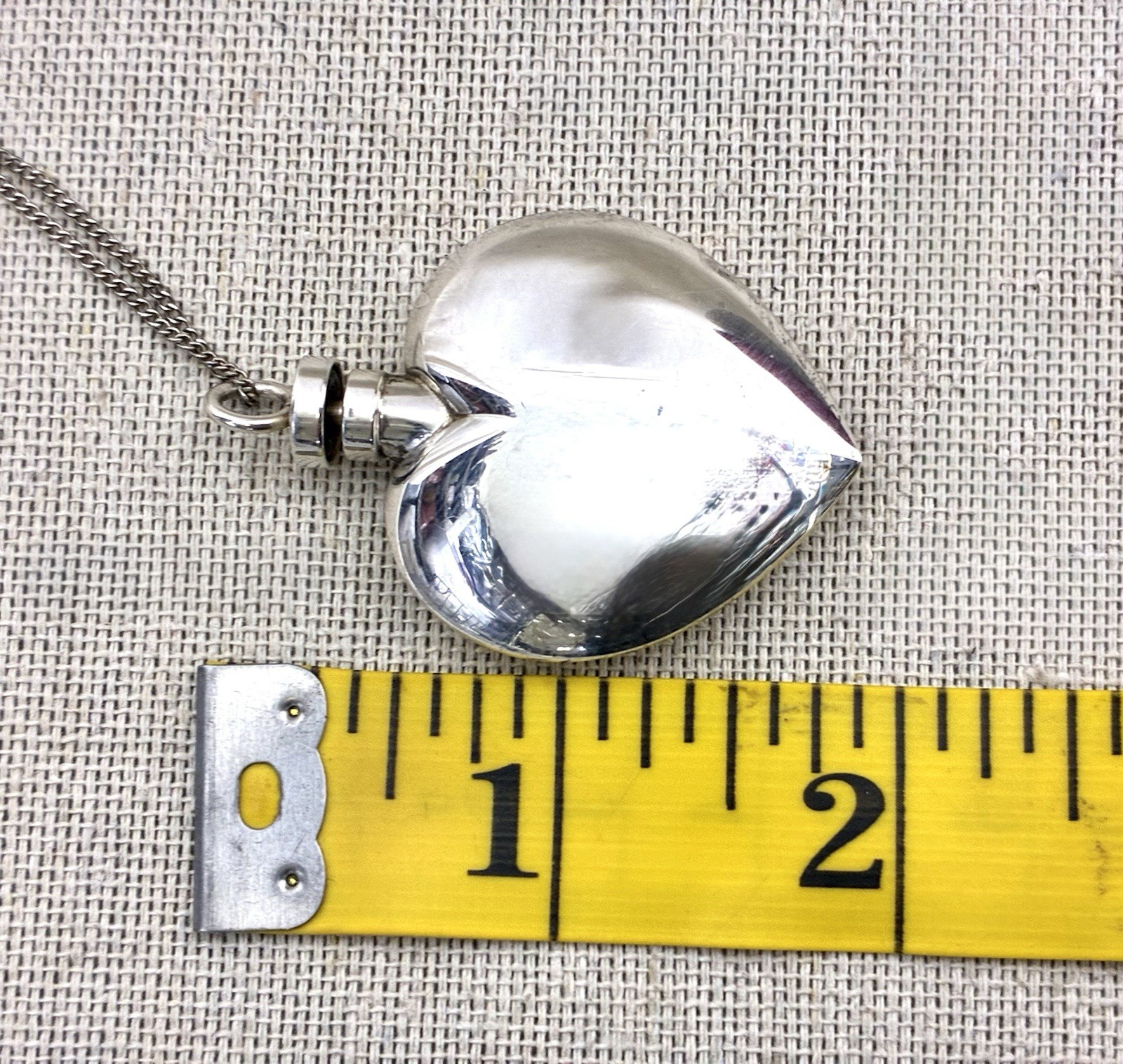 Vtg Sterling Silver Puff Heart Snuff Perfume Bottle Pendant Necklace Valentine