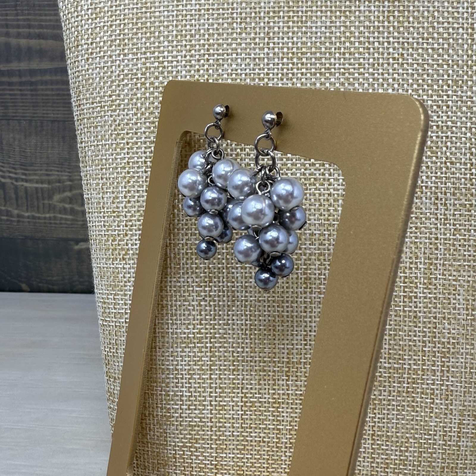 3 Strand Twisted Faux Gray Graduated Pearl Bead Necklace and Earring Set