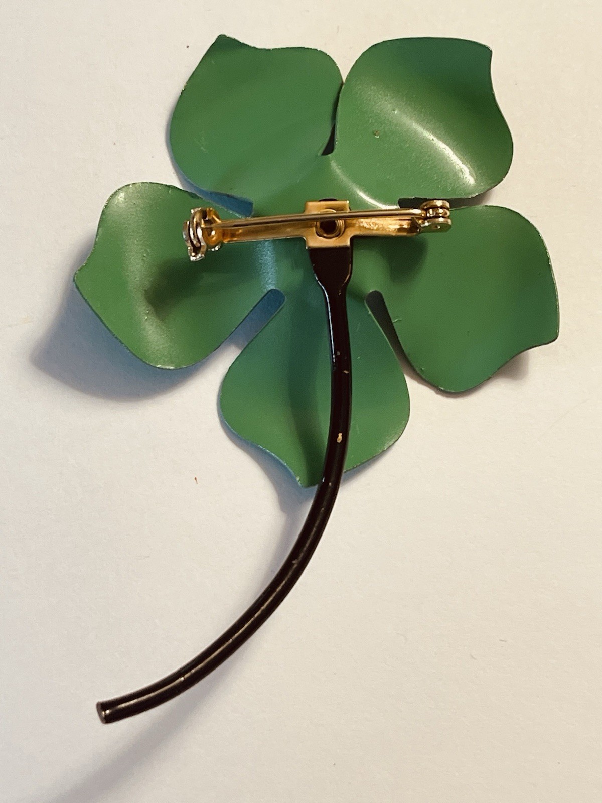 Vintage Enamel Dark Green With Black Accents Daisy Flower on Stem Pin Brooch