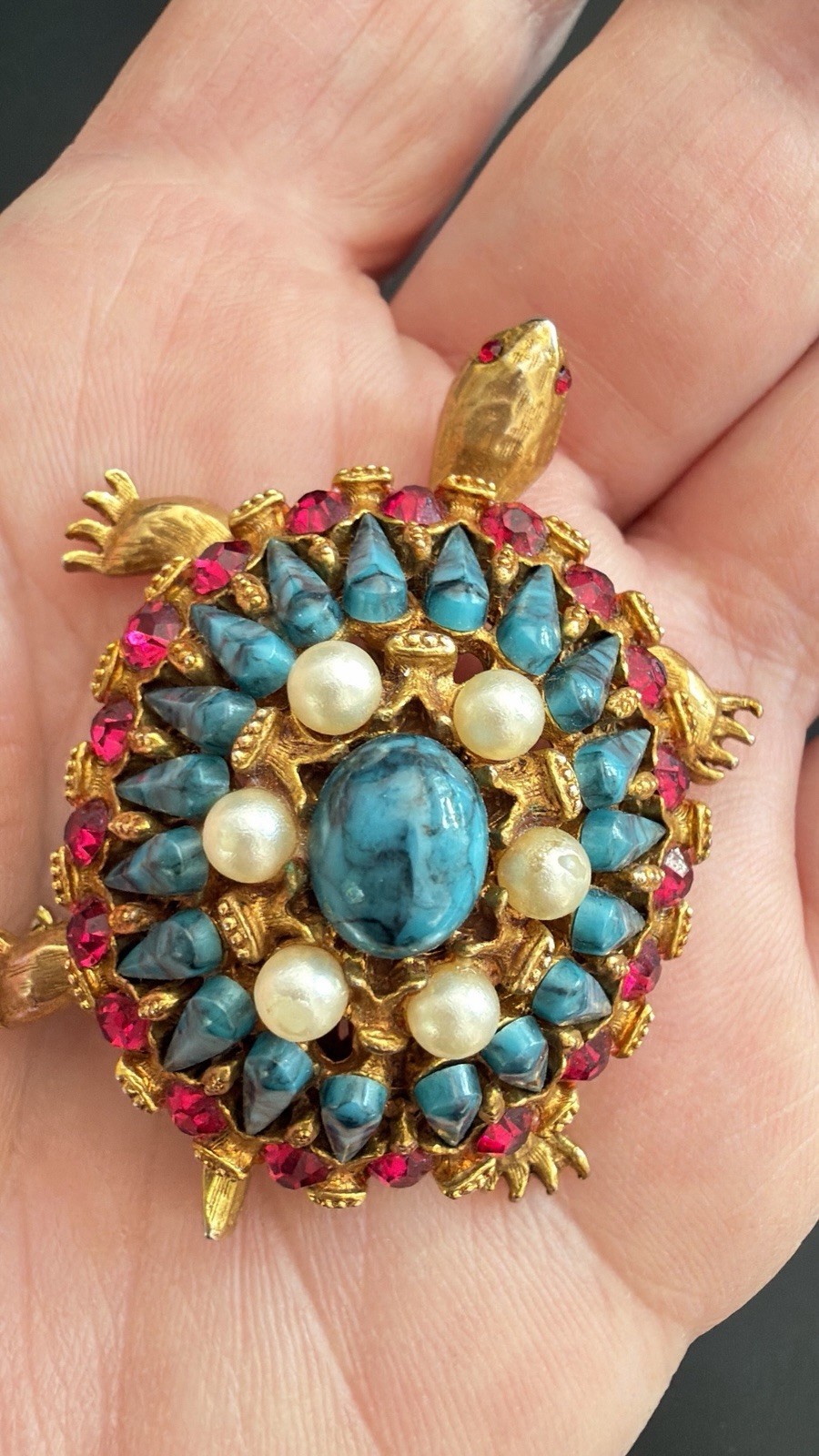 HAR Turtle Brooch Pin Rare Mid Century Turquoise Tiered Rhinestone Statement!!