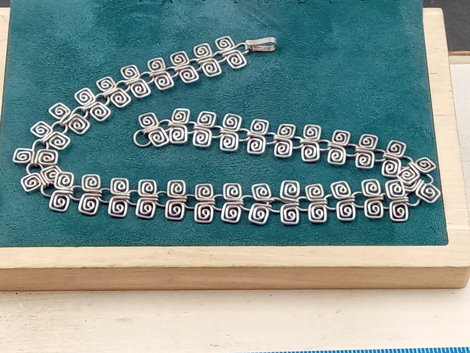 16.5″ Artisan Greek key Design Sterling Silver Necklace w. Hook Clasp – 40 grams