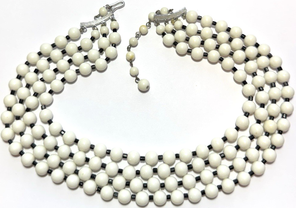 Vintage Jewelry Necklace SIGNED JAPAN Beaded White Black Bib Casual Lucite 13