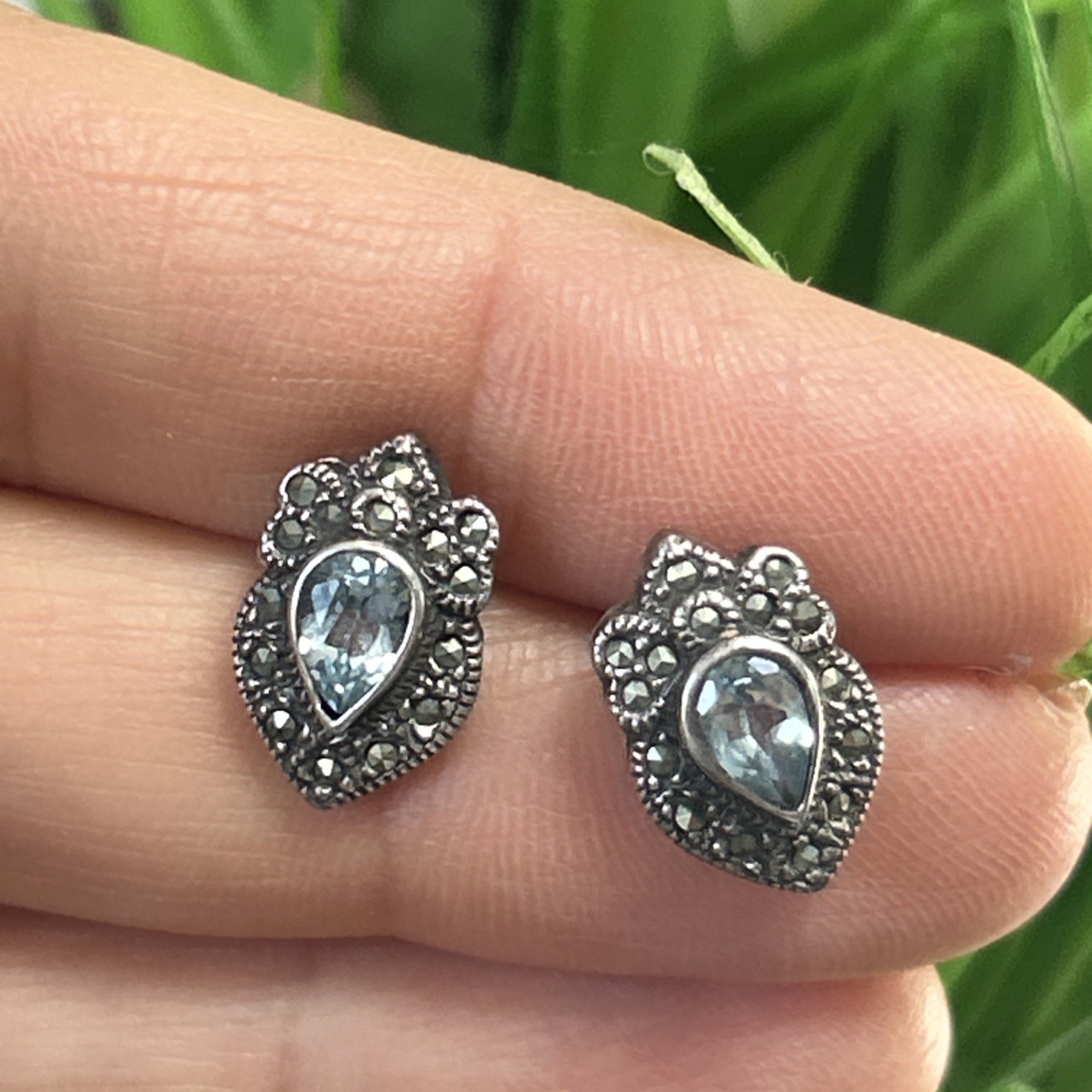 VTG CW Sterling Silver Marcasite Blue Topaz Stud Earrings 1/2” 3g