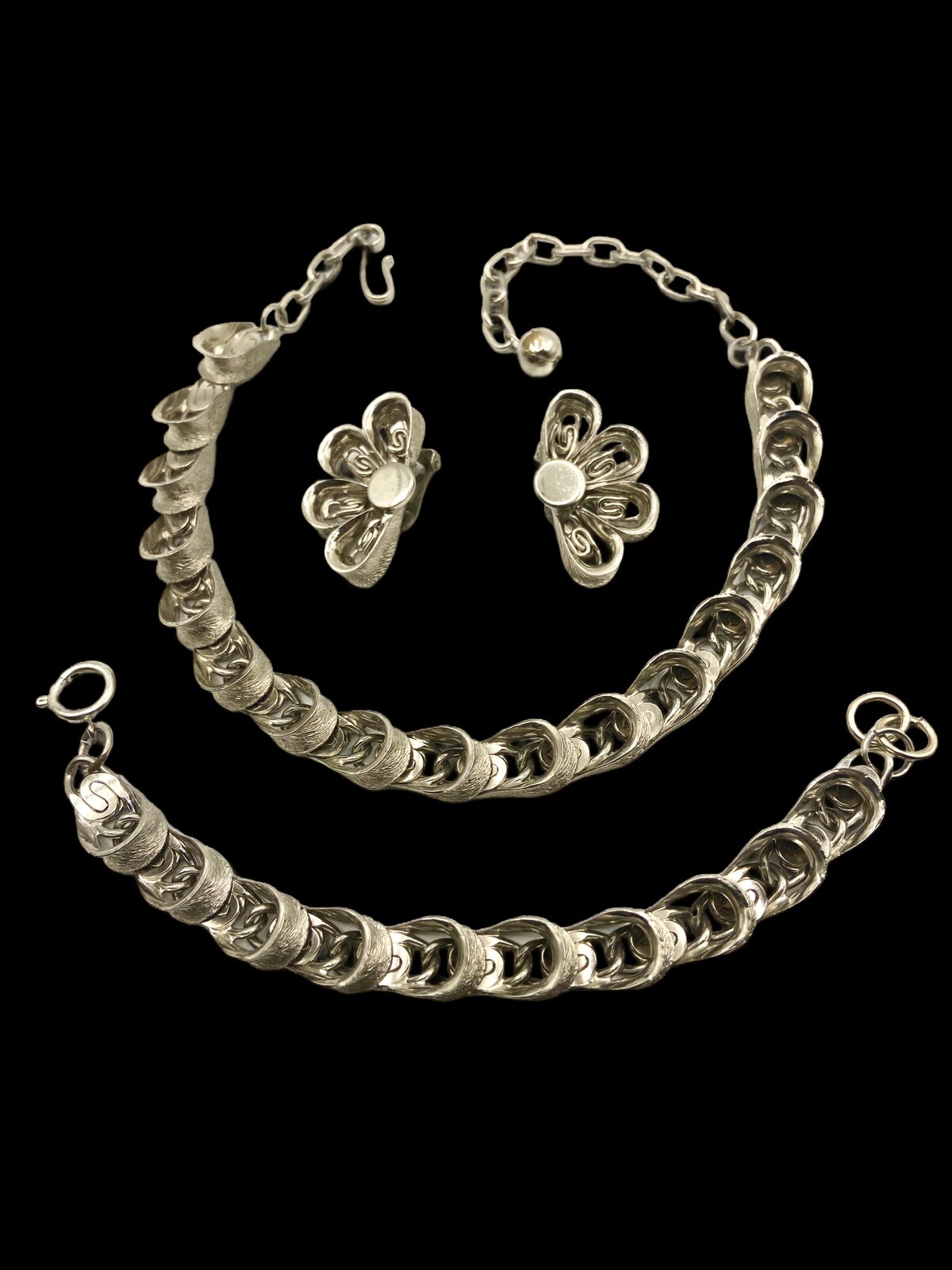 Vintage Aluminum Flower Necklace Earrings Bracelet Set~Lightweight Design~1950s