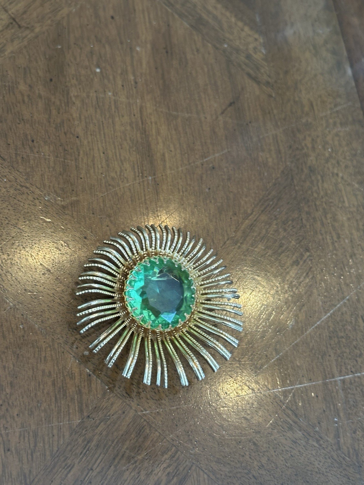 Vintage Mid-Century Lime Green Rhinestone Atomic Starburst Brooch Gold Tone Nice