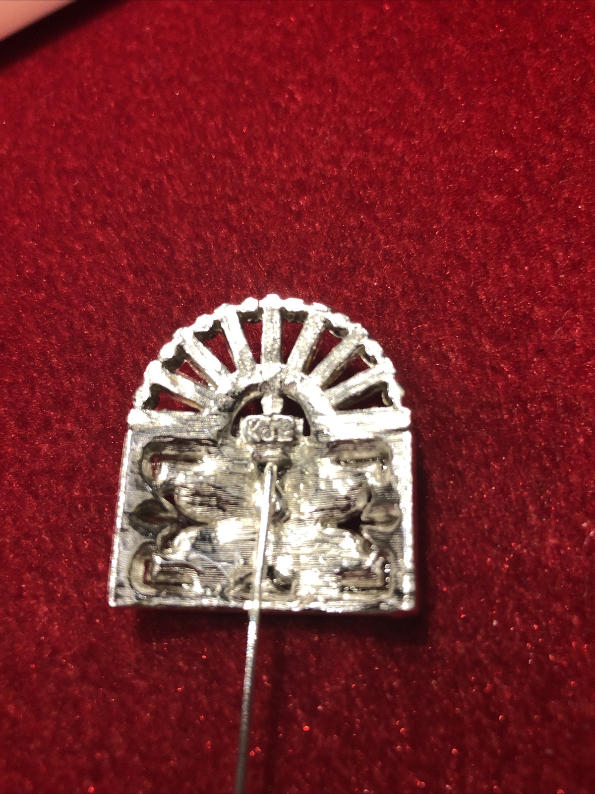 VINTAGE ART DECO Rhinestone/crystal BROOCH WITH RHINSTONES. Signed KJL Piece.