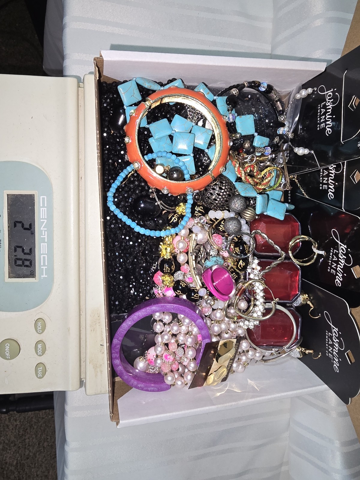 Vintage/ Modern All Wear Or Resale Costume Jewelry Lot Weighing 2.2lbs