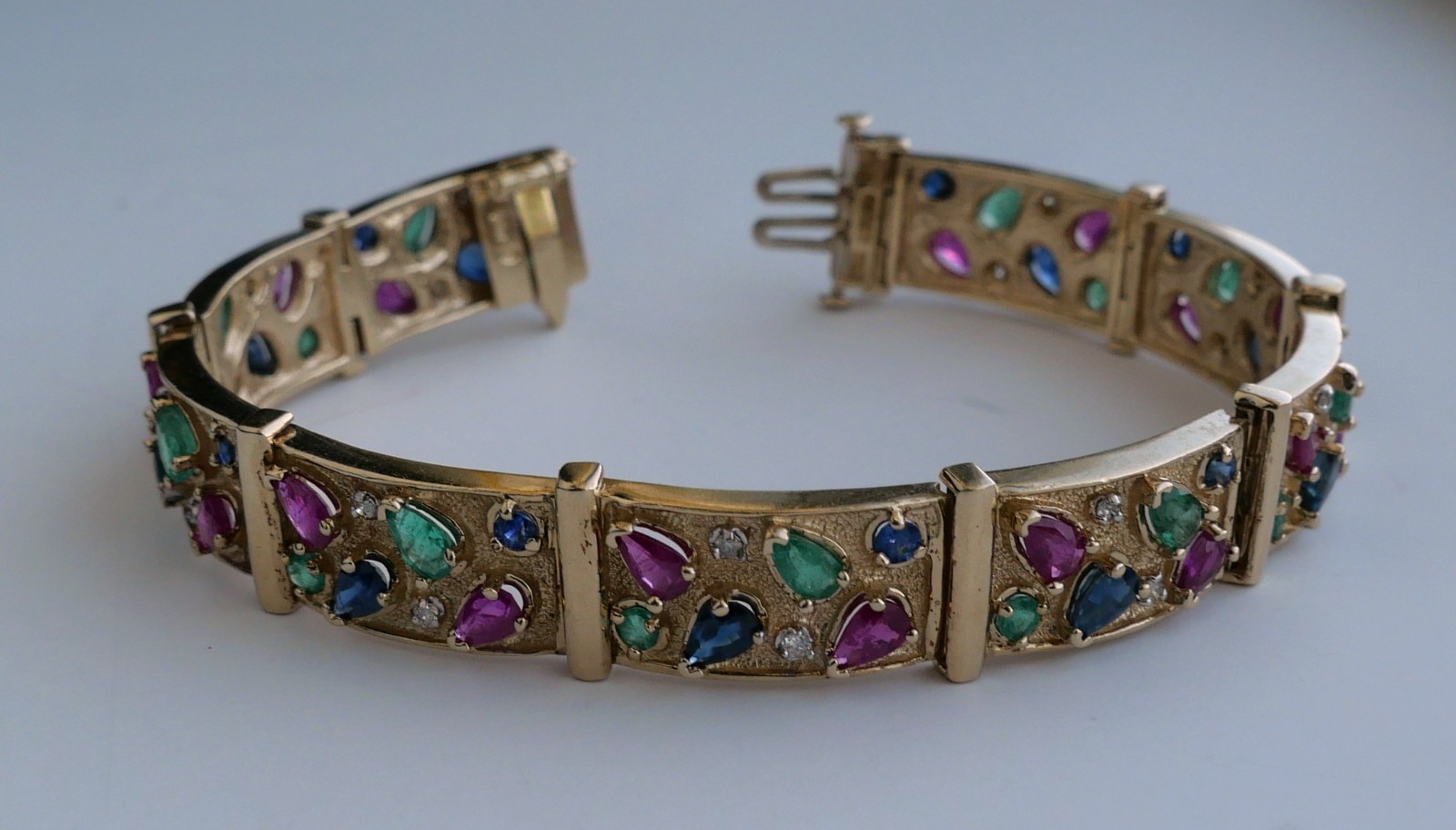 Vintage 14K Yellow Gold Ruby Emerald Sapphire Diamond Link Bracelet 7.25”
