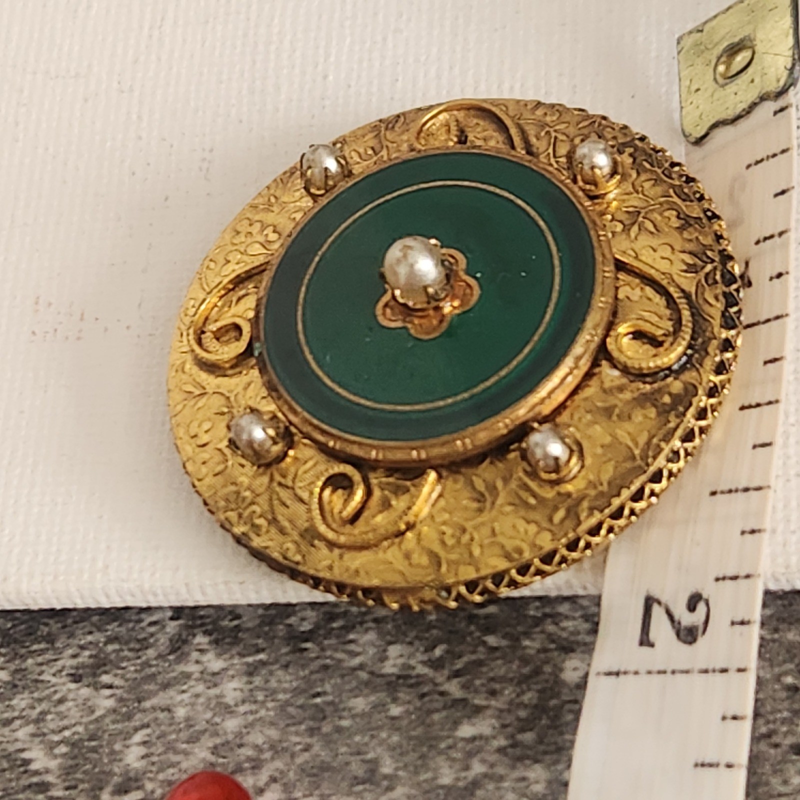 Antique Victorian Style Gold Tone Green Enamel Seed Pearl Round Floral pendant