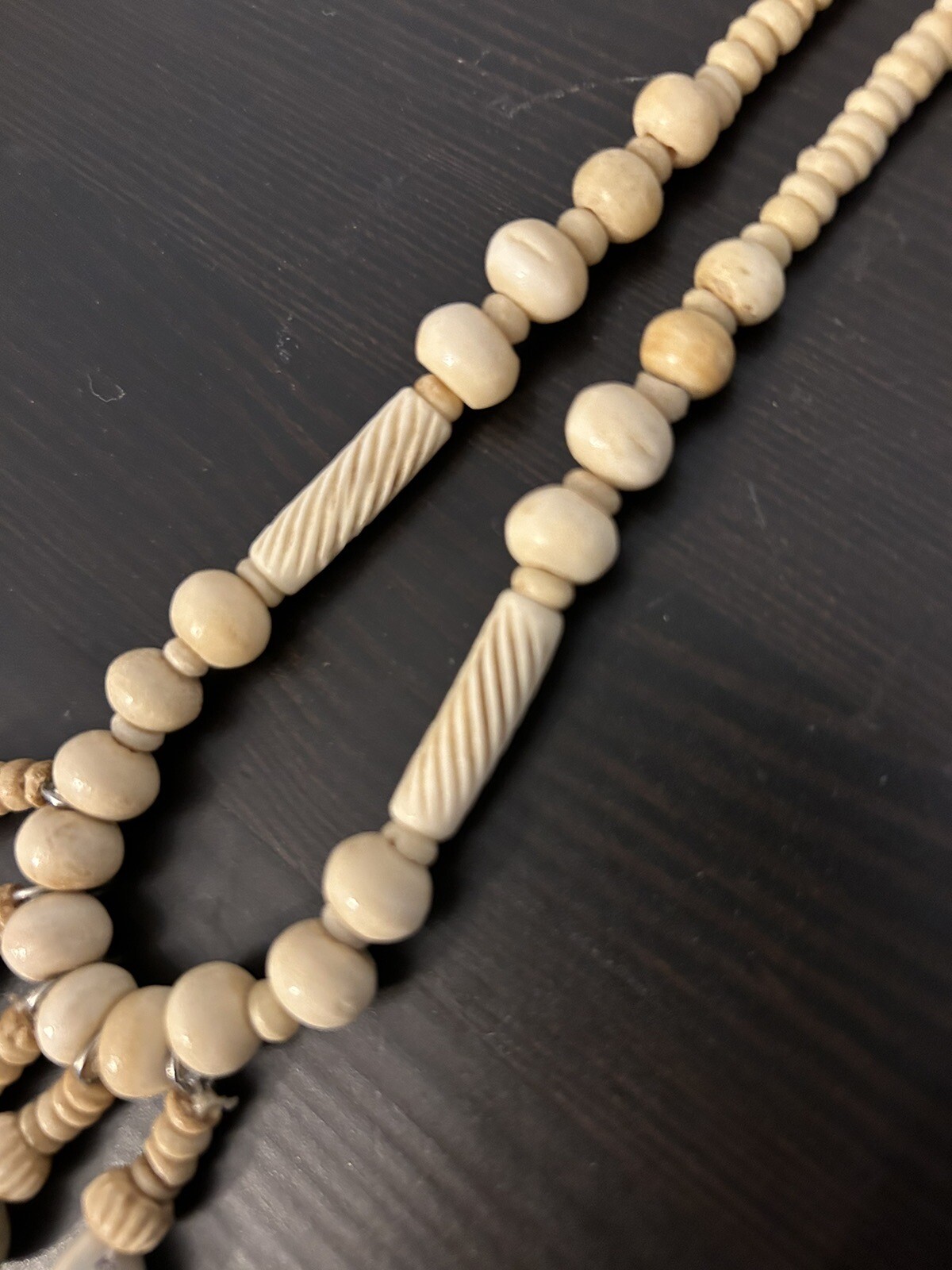 Vintage Boho Surfer Wooden Bead & Cowrie Shell Necklace 16.5 In Choker Tan