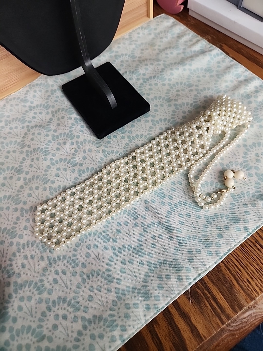 MCM Vintage Faux Pearl Tie Necktie Necklace Hong Kong 18″ Handmade Off White
