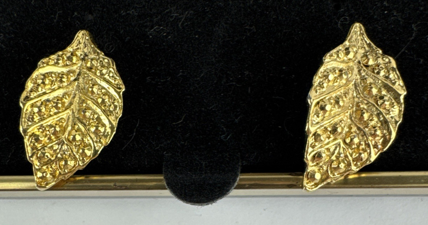 Tacoa Rose Brooch With Matching Earrings Textured Leaves Gold Tone