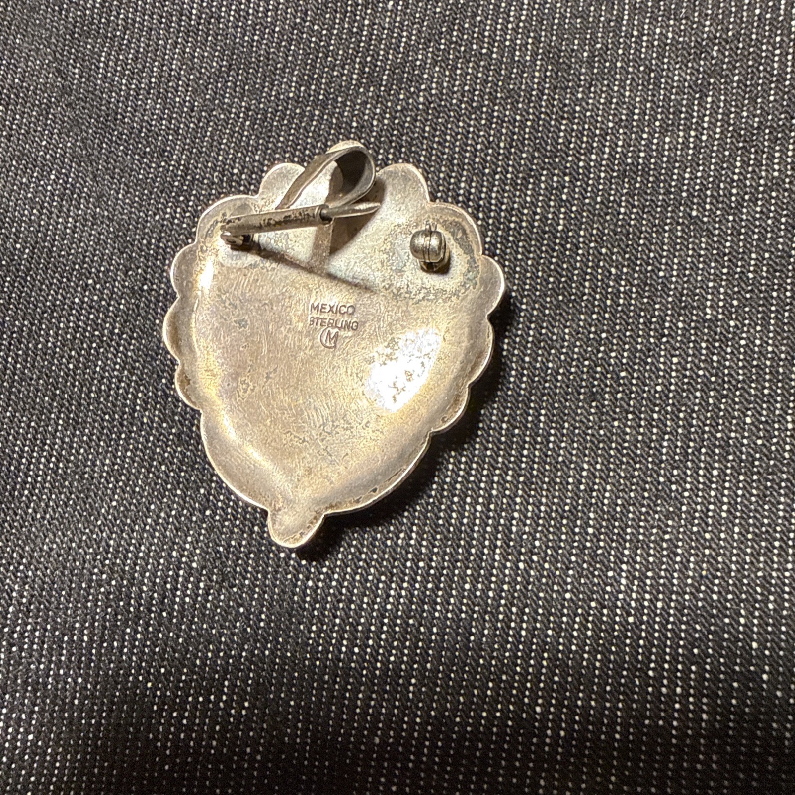 CM Gems Sterling Silver Turquoise Heart Removable Bail Pendant Brooch Spiny
