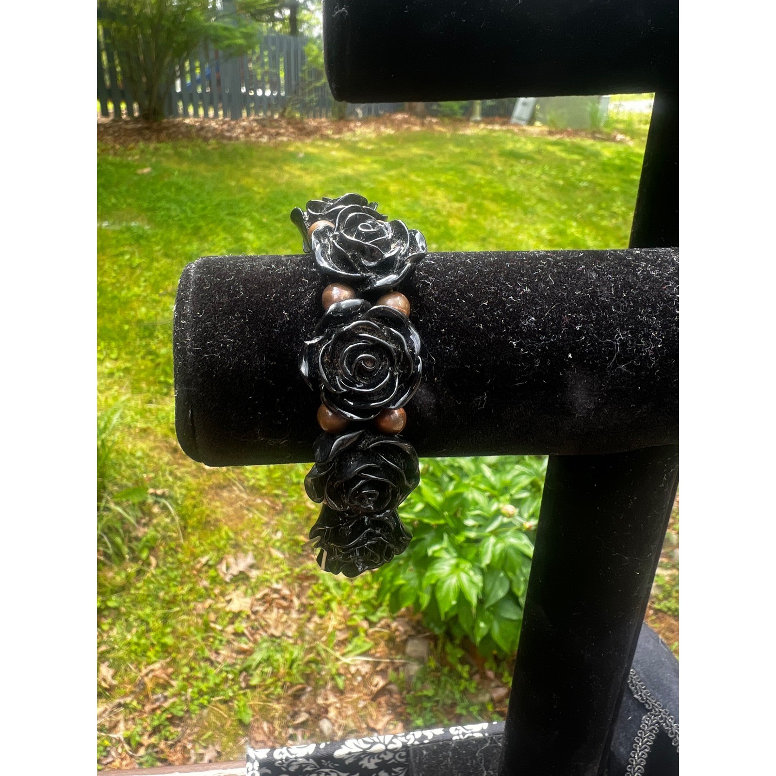 Vtg Goth Black Carved Rose Flower Stretch Bracelet Romantic Whimsigoth Floral