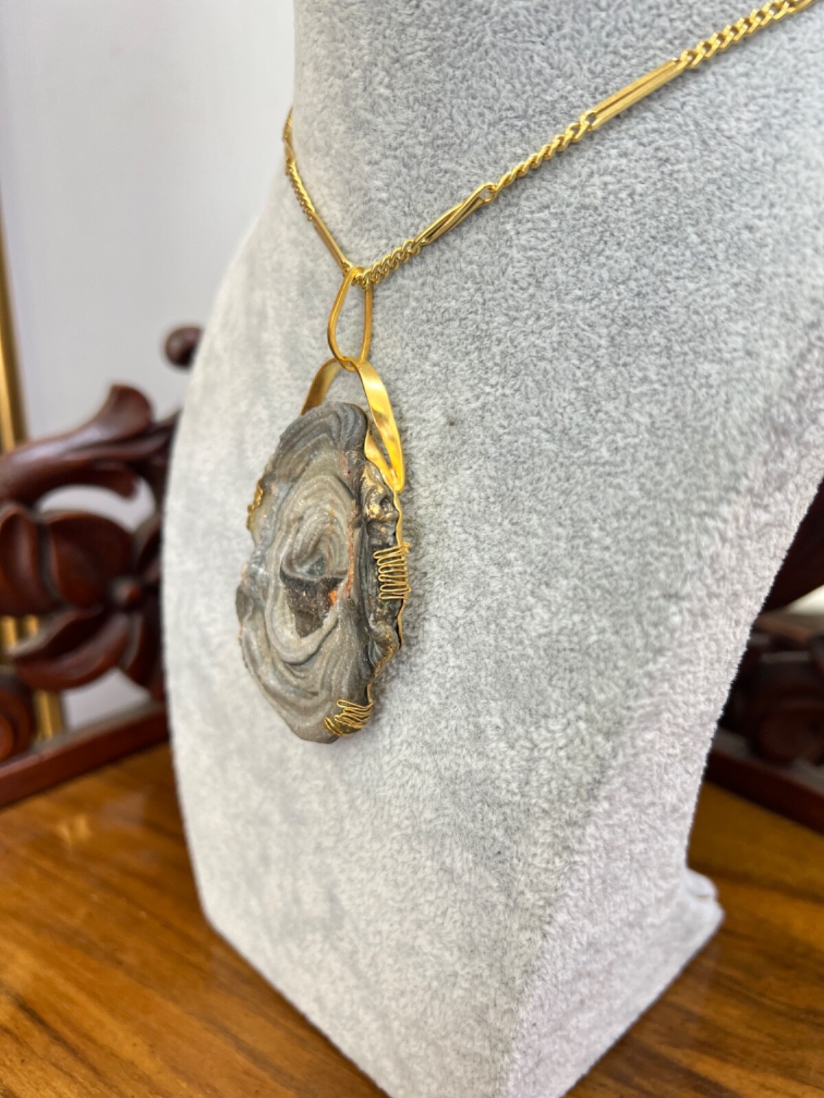 Modernist Gild Gold Neck Pendant Chalcedony Agate Geode Silver Mount Art Frame