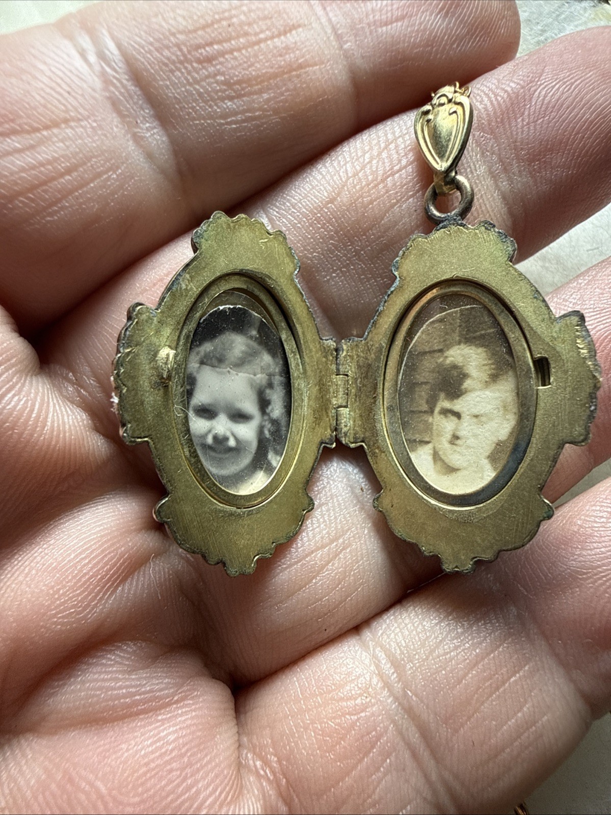 Necklace Locket Victorian 100 Years Old Gold Filled Vintage 17” Gold Fill Chain