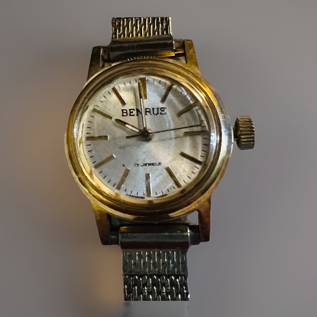 Benrus Wrist Watch 17 Jewels Manual Wind Works & Keeps Perfect Time