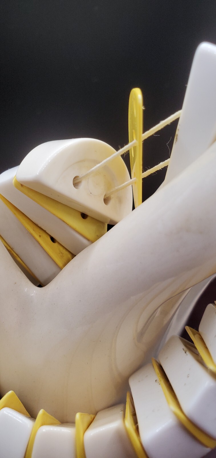 Vintage Very Retro Yellow & White Plastic Stretch Expanding Cuff Bracelet