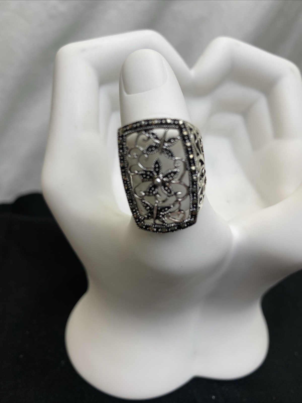Vintage CW Silver Plated Marcasite Butterfly Flower Ring Size 6