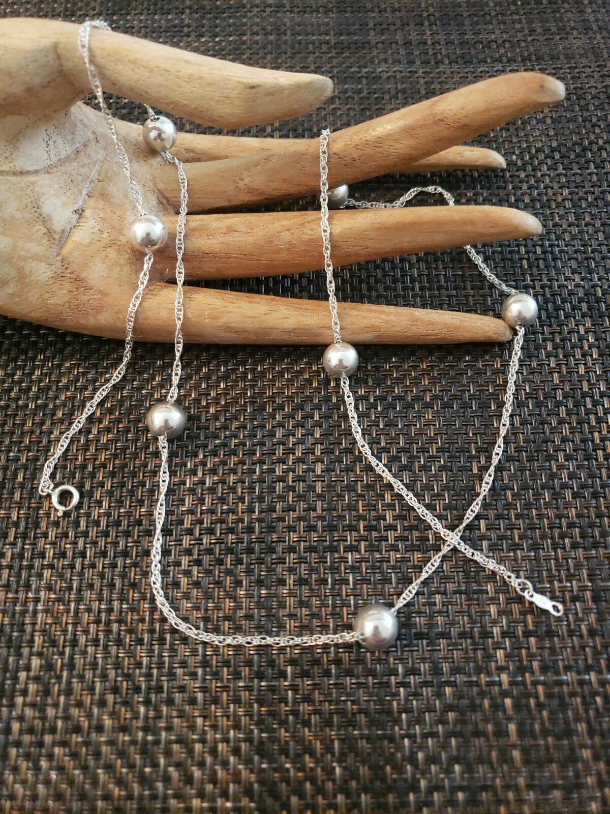 VINTAGE STERLING SILVER 23.5 IN 8MM BALLS BEADS MODERNIST NECKLACE