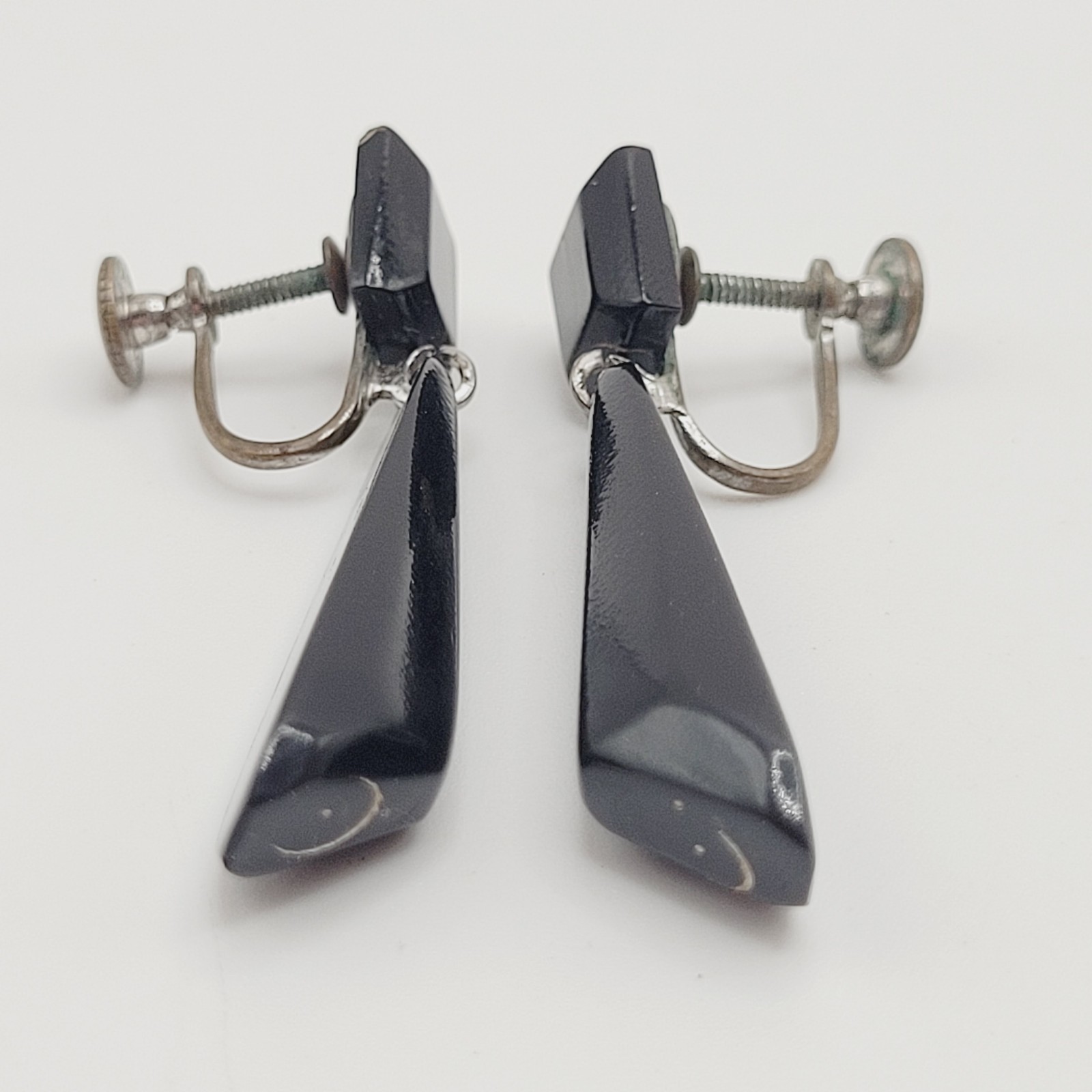 Hawaiian Natural Black Coral Vintage Screw Back Art Deco Style Dangle Earrings