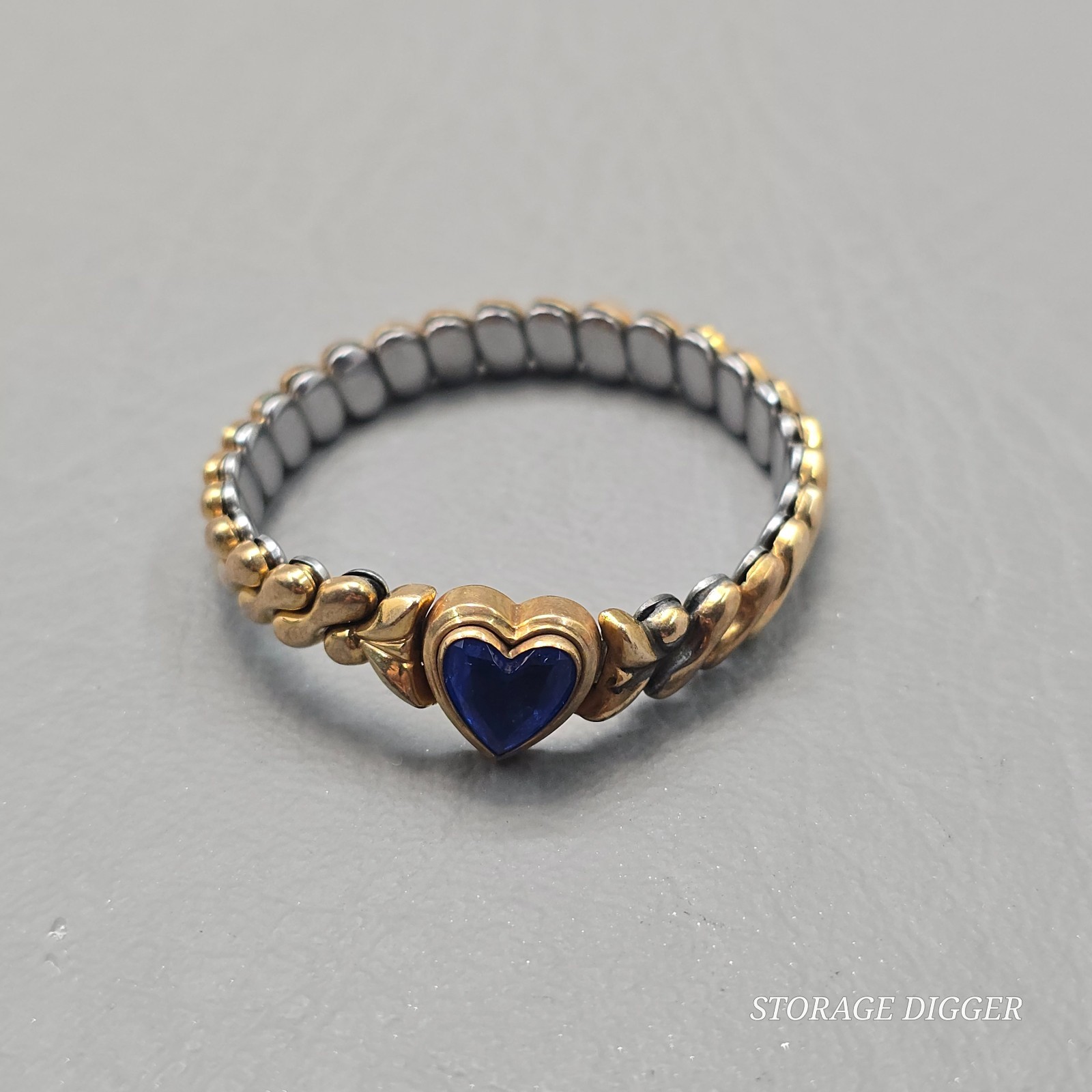 VTG 1940’s Miss Mignon by Speidel Gold Toned Metal Blue Heart Expansion Bracelet