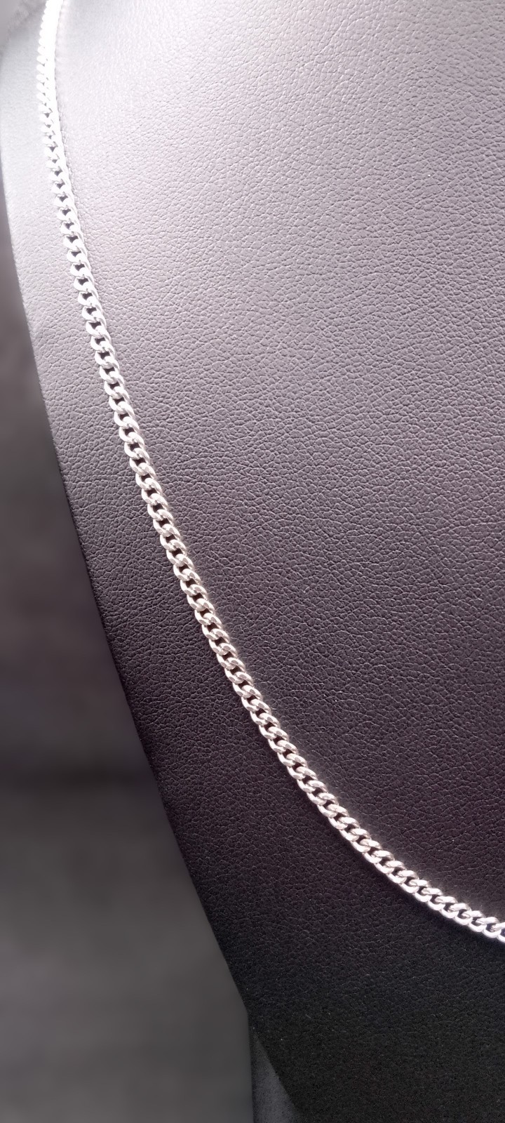 Vintage 925 Sterling Silver Curb Chain Necklace 24″ Long 3mm 9.4g
