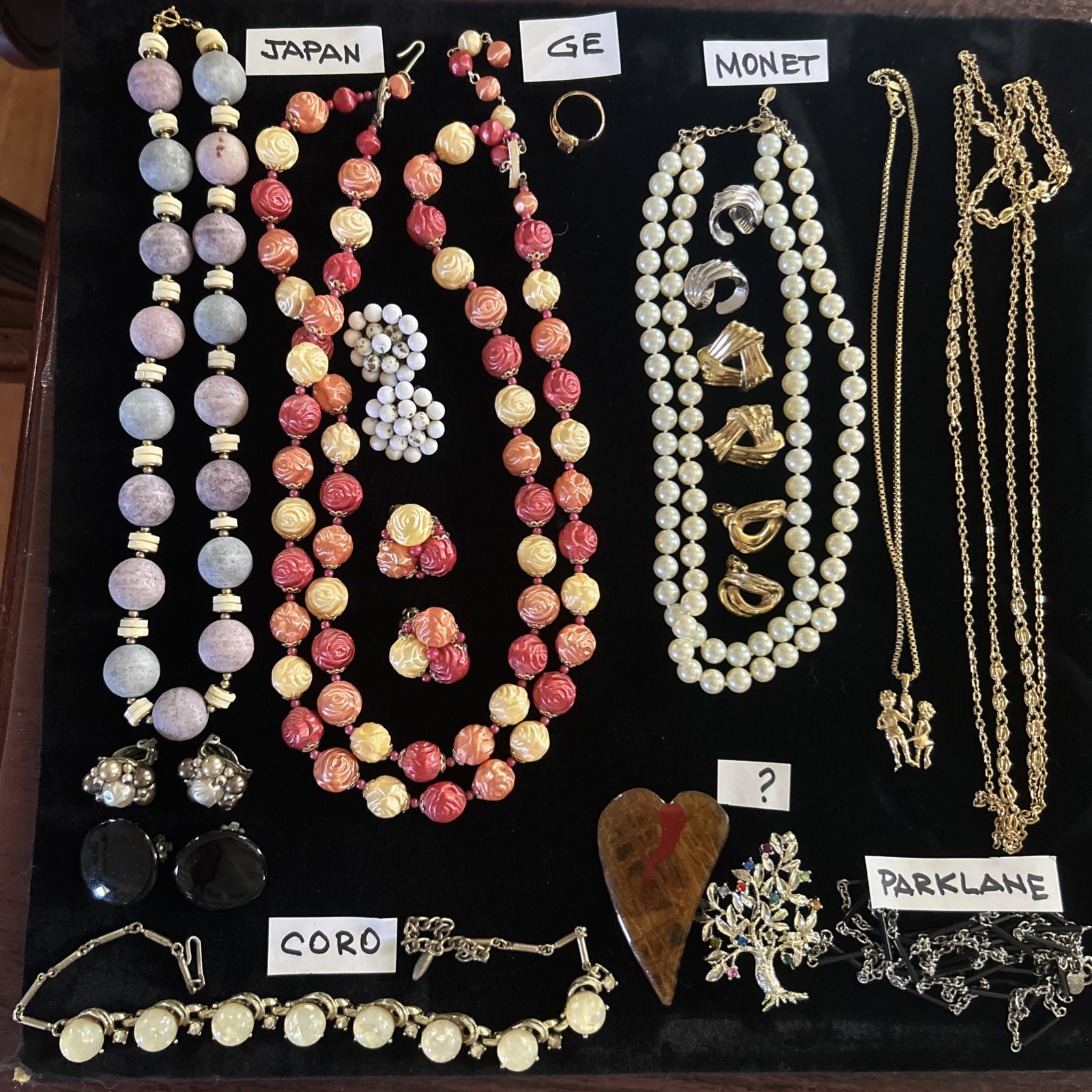 80 Vintage lot jewelry unbranded wearable Trifari Monet Coro Avon Italy Marvella
