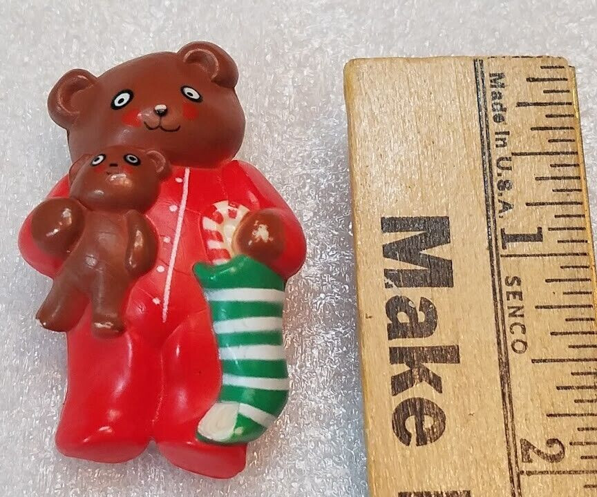 Christmas Pin Brooch 1979 Bear In PJ’s Stocking 7003 S. Lehman Fun World Vintage