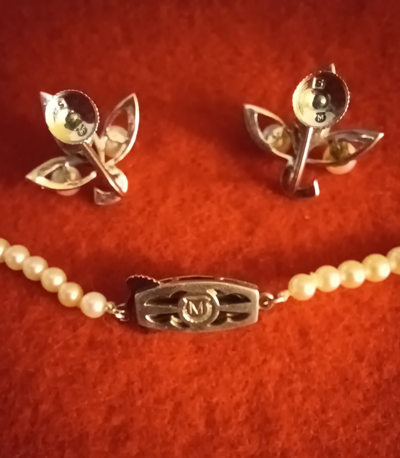 Vintage Mikimoto Pearl Necklace ~ Graduated ~ Mikimoto Earrings ~ Silver ~ Case