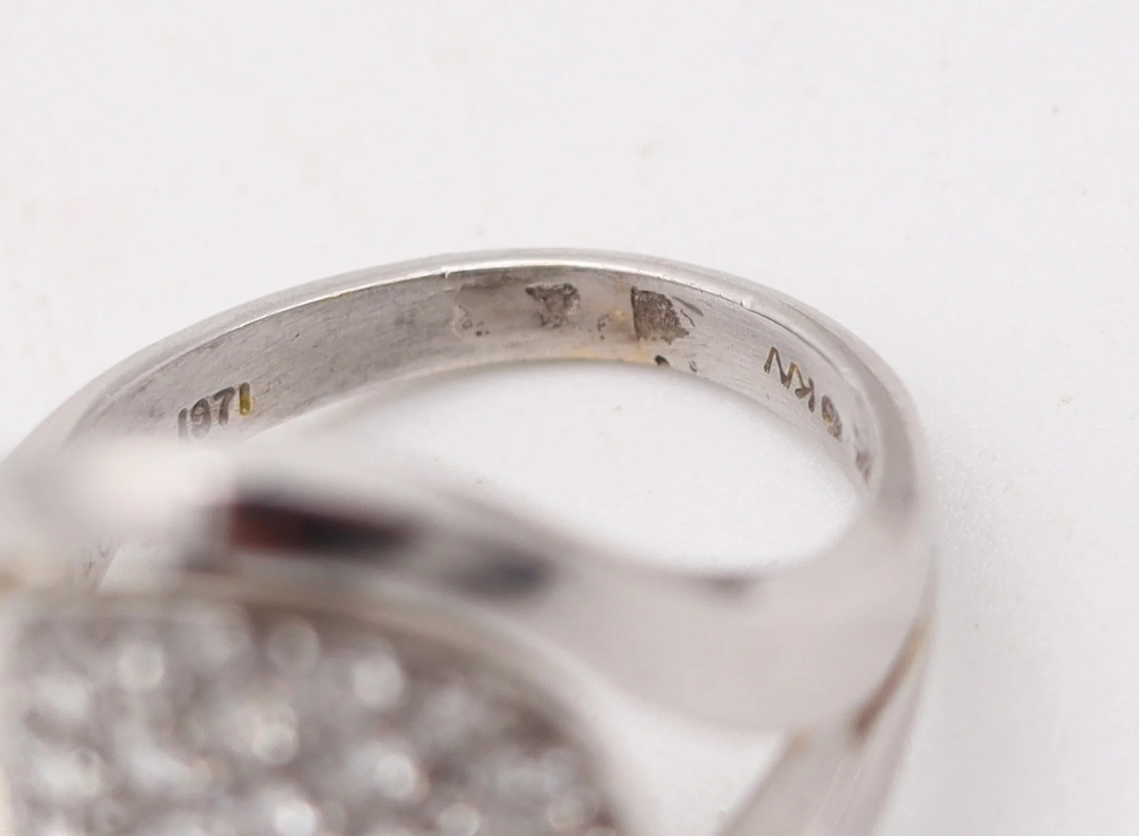 KURT WAYNE Cocktail Ring In 18Kt White Gold With 2.14 Cwt. In VVS Diamonds