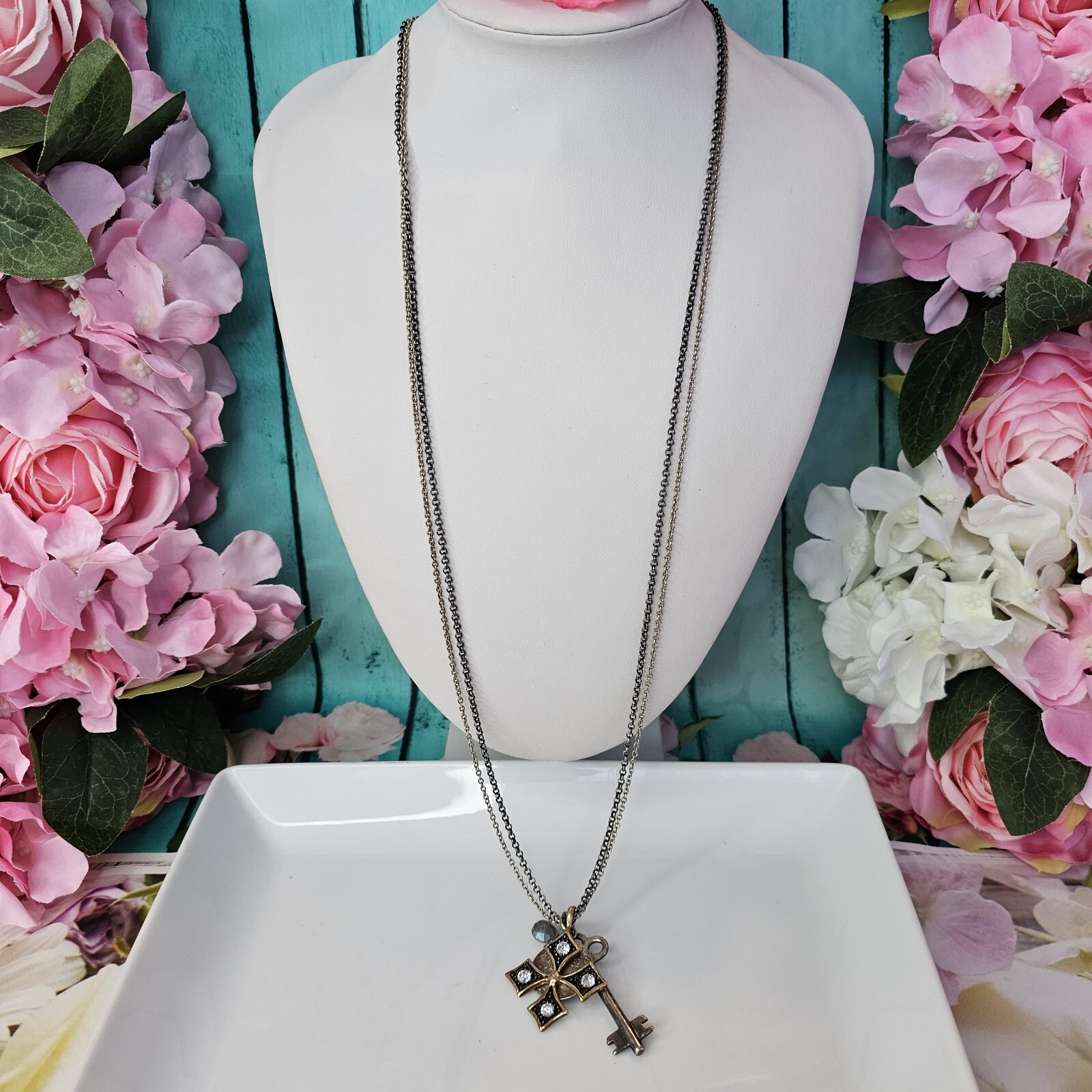 STELLA & DOT Silver Tone Key Cross Charm Pendant Long Chain Necklace