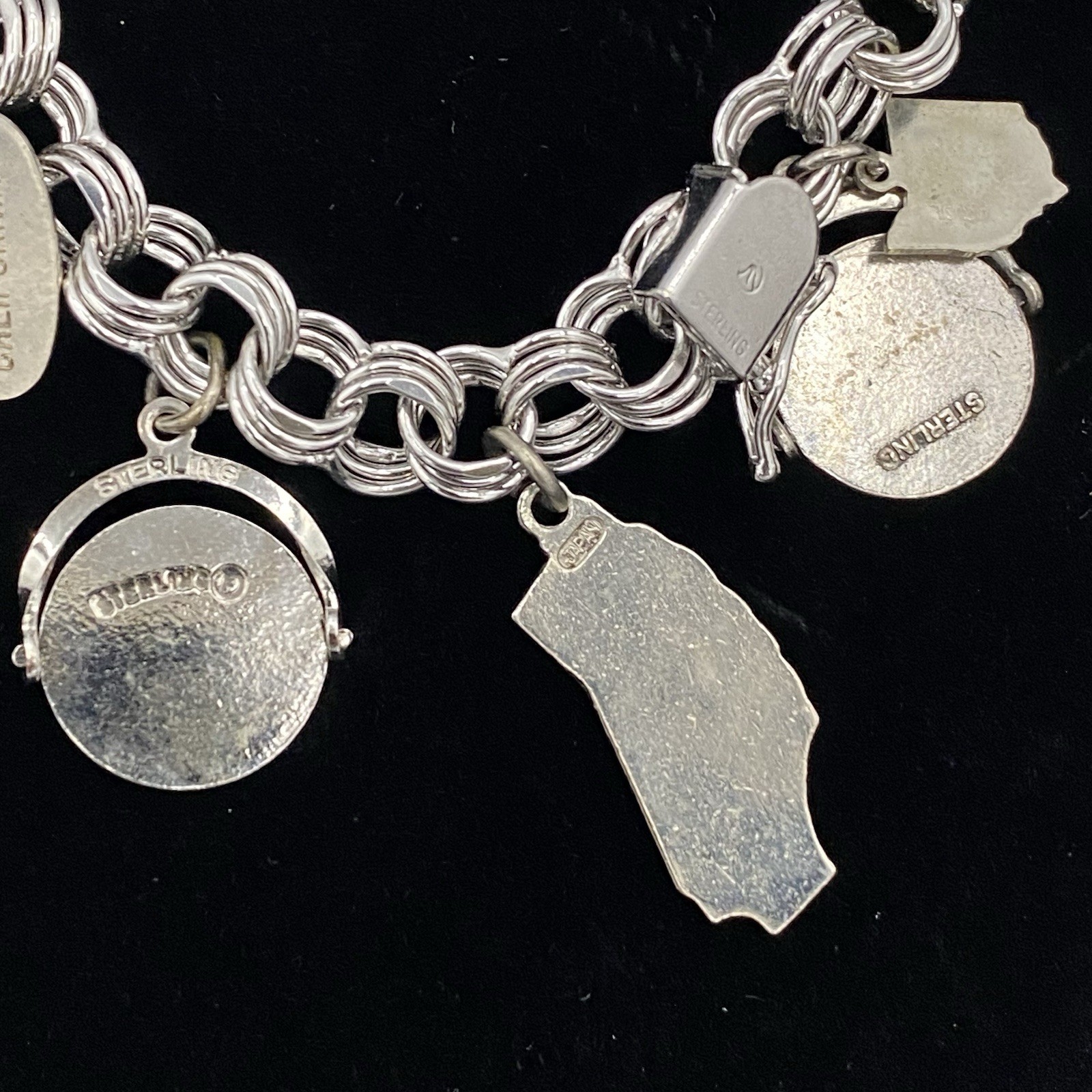 Vintage Estate Sterling Silver Charm Bracelet With 11 Sterling Silver Charms 44g