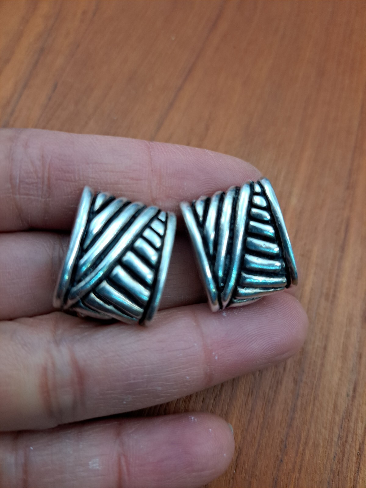 Beautiful Vtg rectangular Sterling Slver 925 clip on earrings