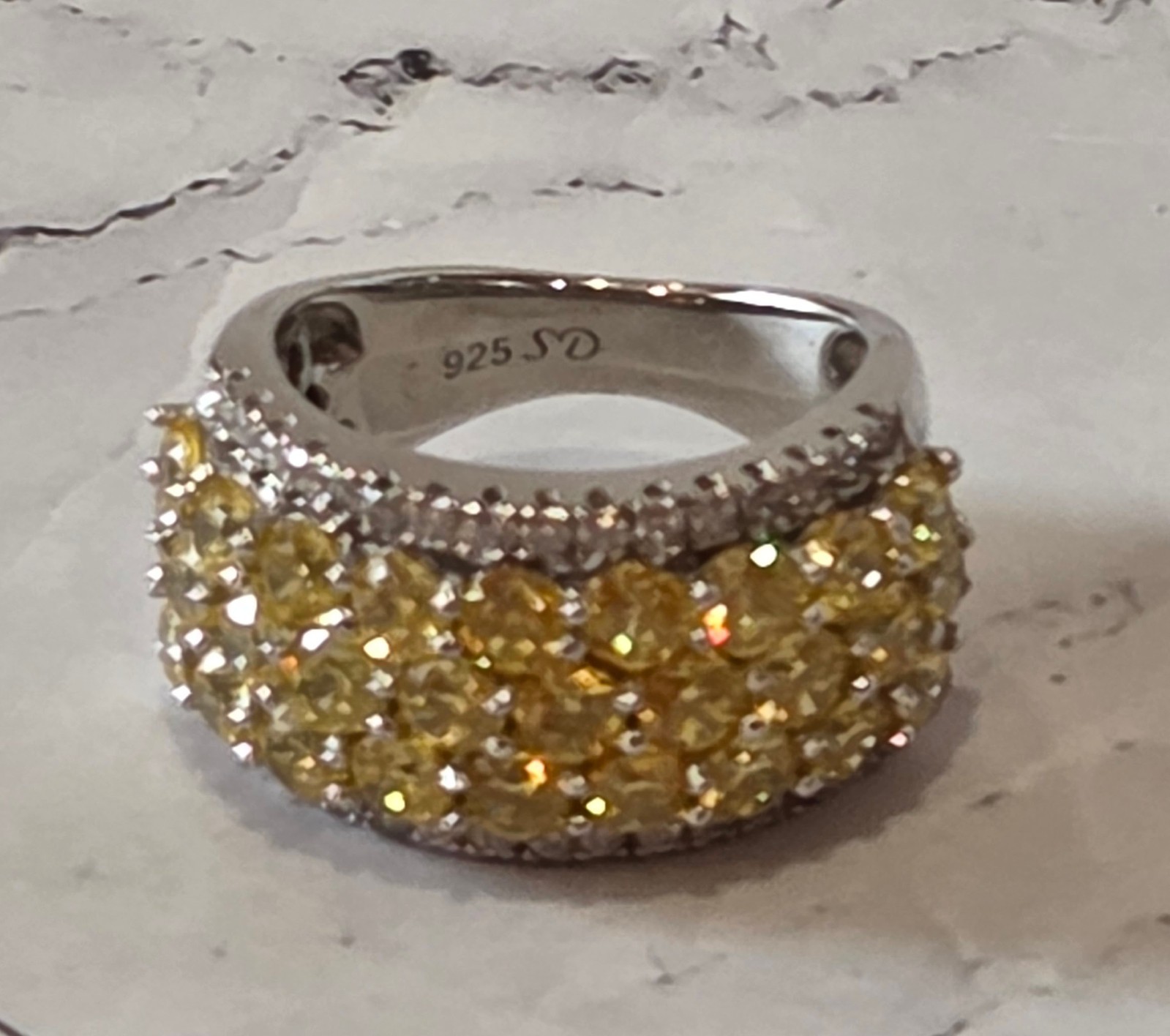 VINTAGE 925 Silver signed SD 3 Row Yellow Citrine w/ CZ Accent Ring sz 5