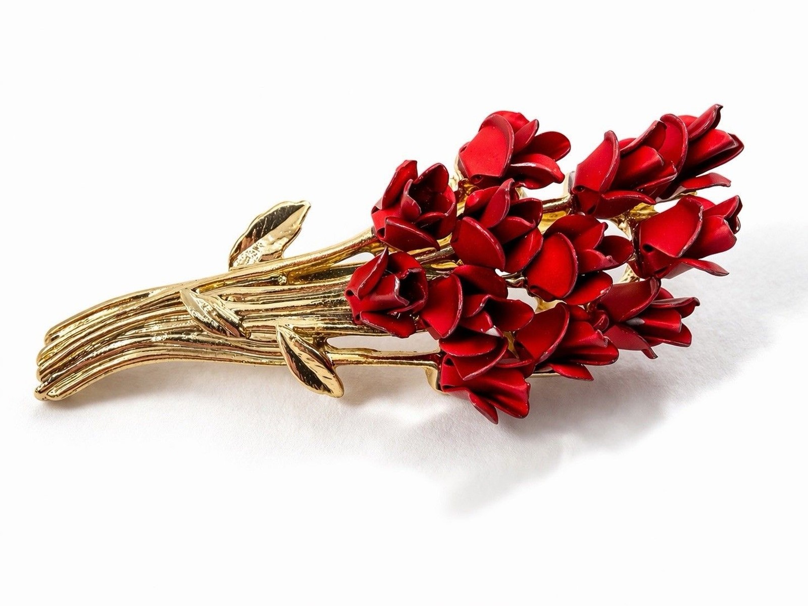 Vintage Red Enamel Rose Brooch Gold Tone Floral Bouquet Pin Romantic Cottagecore
