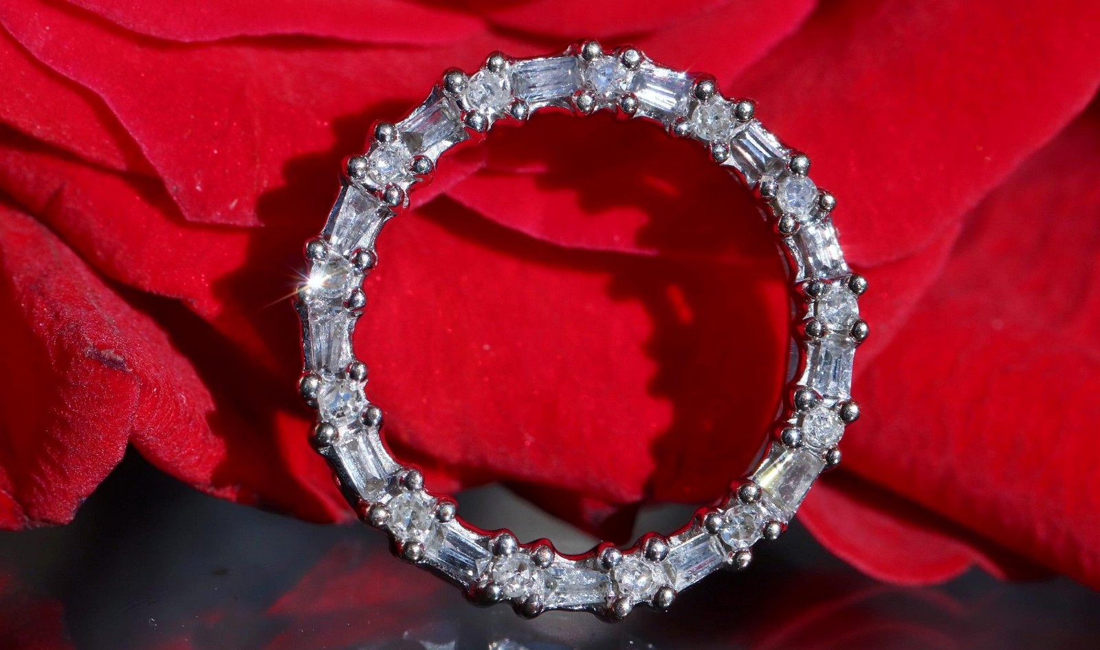 10k white gold pendant 0.18ct natural diamond circle of life charm 1.5gr N832