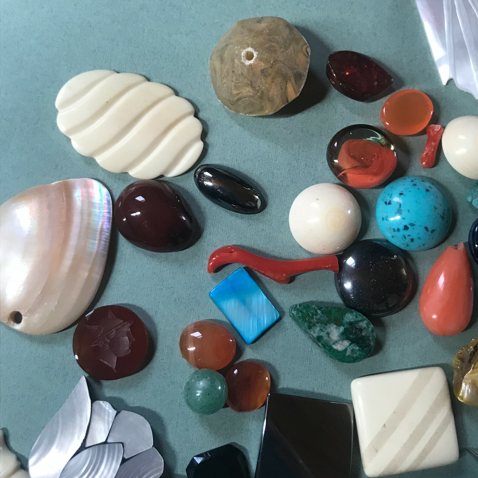 Mixed Lot of Vintage to Now Plastic Stone Carved & Note Cabs for Use in Jewelry
