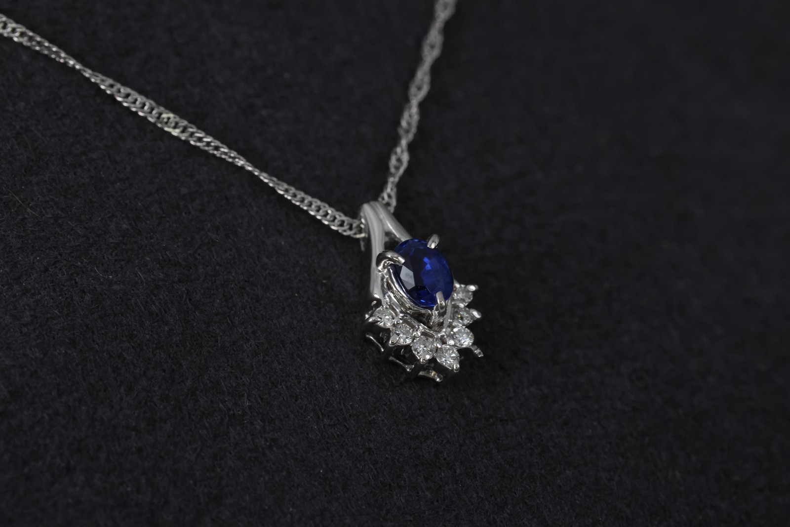 0.35ct Royal Blue Sapphire & 0.07ct Diamond 16 Inch Platinum Necklace, 2.87g