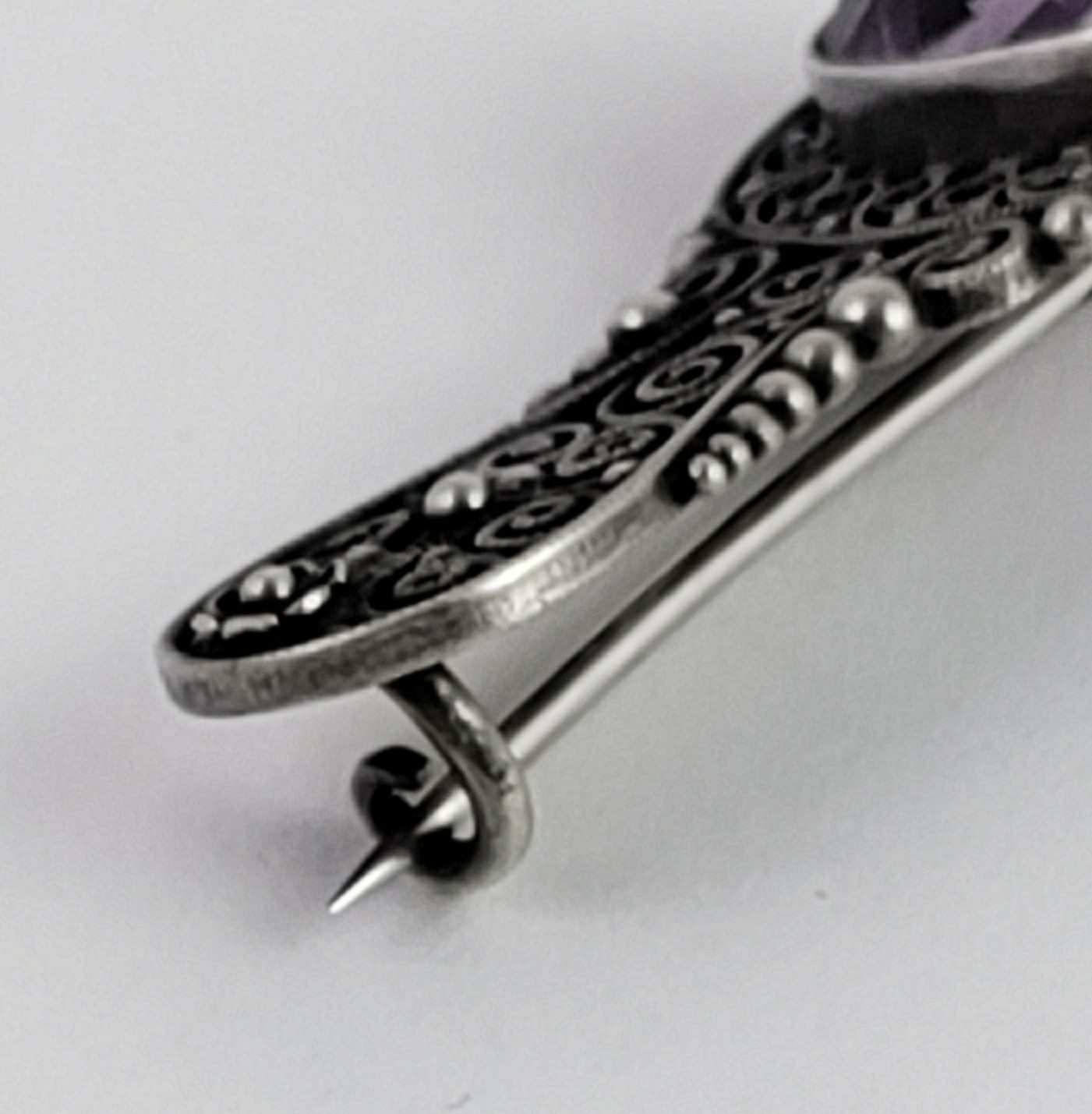 Antique 800 Silver Cannetille Filigree Pin w/Bezel Set Faceted Amethyst Stone