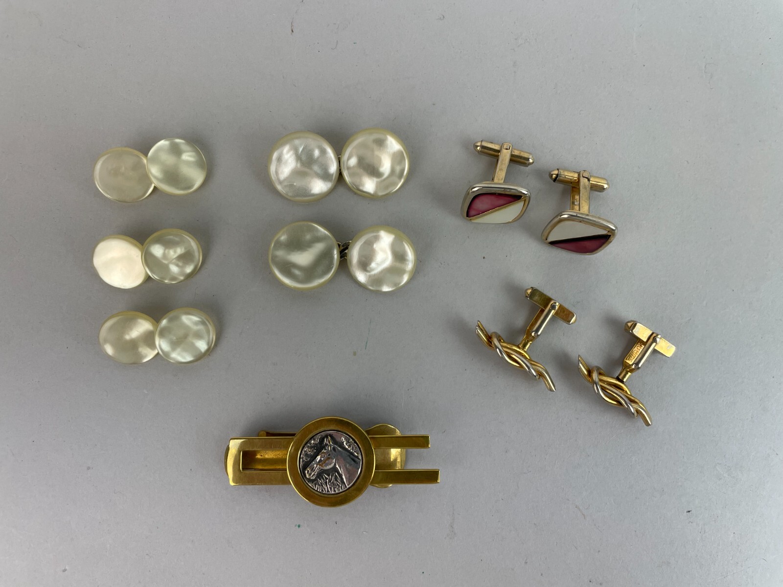 VTG LOT Of 7 Gold Plate metal cufflinks + Equestrian MONEY CLIP MIXED LOT