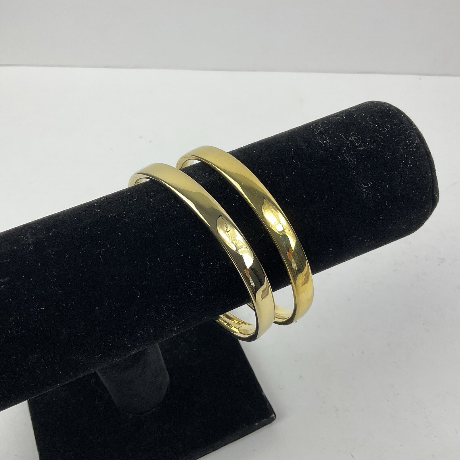 Vtg 80’s Old Stock New in Box Tacoa Gold Bangles 2 Pair 8mm Shiny Finish Size 8