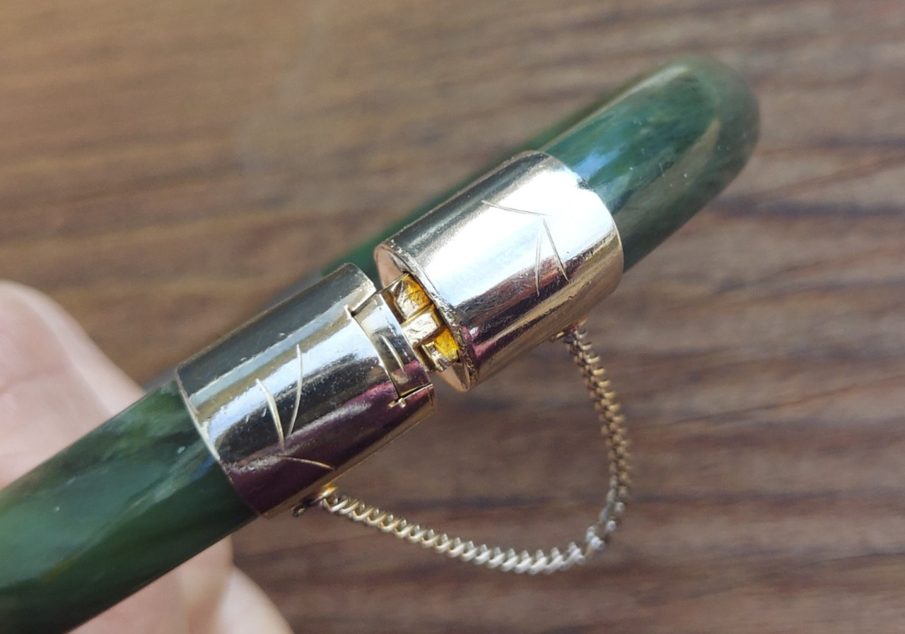Lovely Hinge Jade Bangle Bracelet Dark Green Jadeite Pale Gold Tone Vintage