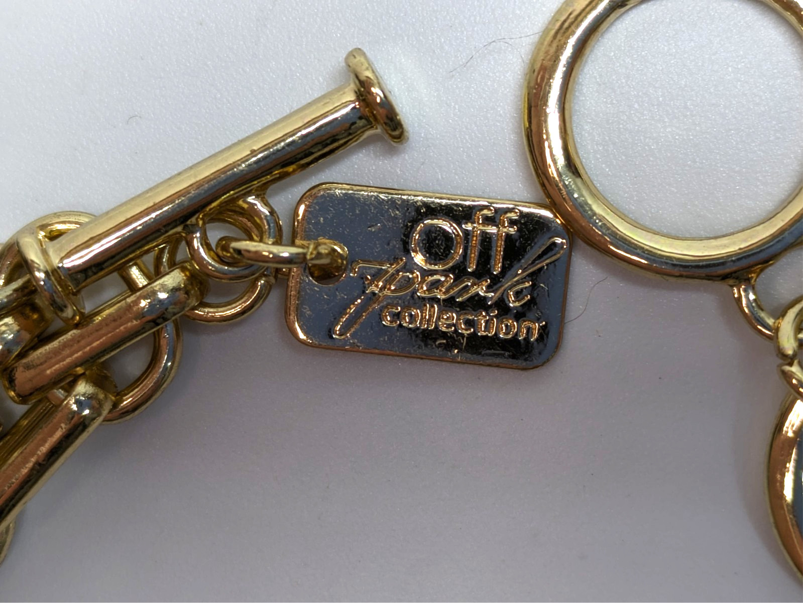 VTG Off Park Collection Gold Tone Travel Charm Bracelet Eiffel Tower Camera 8-9″