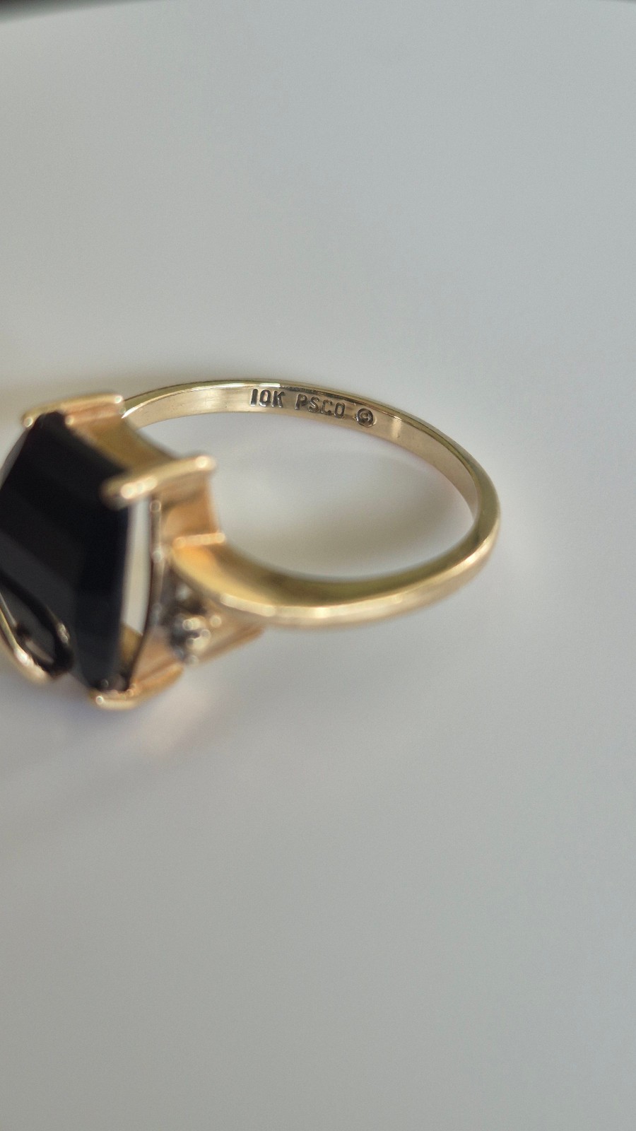 10K Yellow Gold Marked PSCO Onyx and Diamond Ring – Size 6.25, Weighs 2 Grams